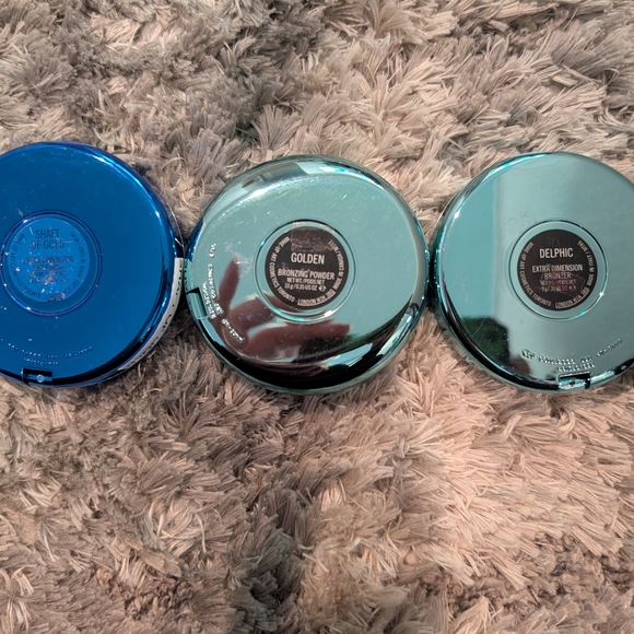 MAC Cosmetics Bronzing Powder Collection - Picture 9 of 11